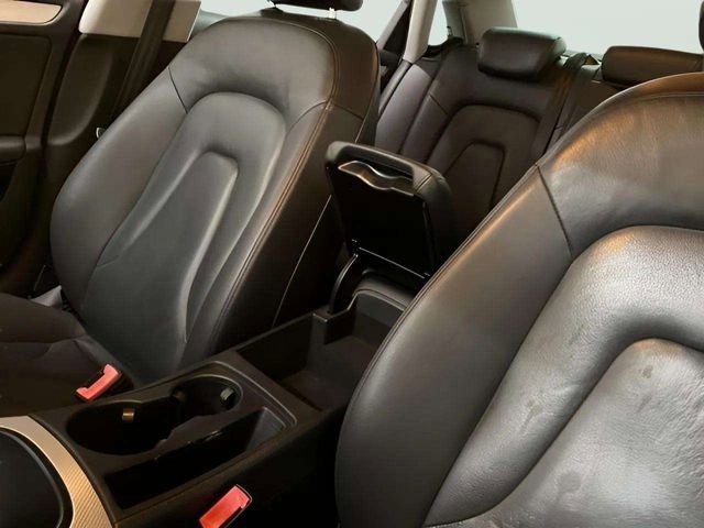 Used 2010 Audi A4 2.0T Premium FWD image 19