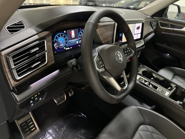 New 2026 Volkswagen Atlas SEL Premium R-Line image 15