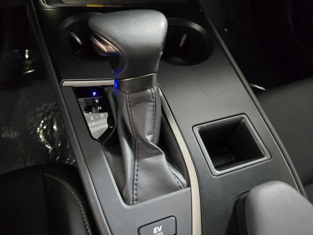 Certified 2024 Lexus UX 250h FWD image 38