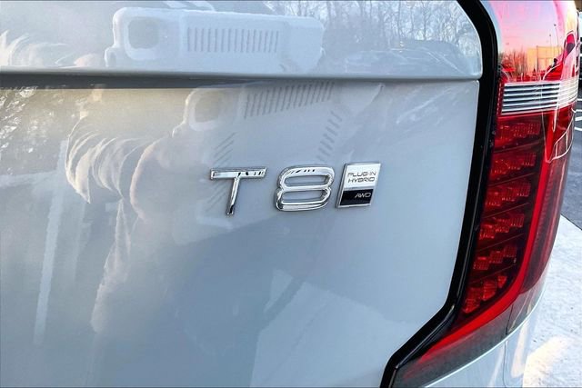 New 2026 Volvo XC90 T8 Plus w/ Protection Package Premier image 10