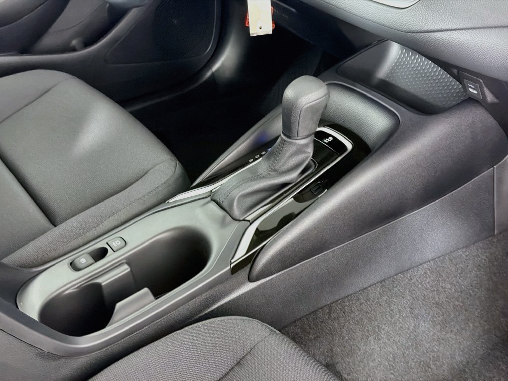 New 2027 Toyota Corolla LE FWD image 34