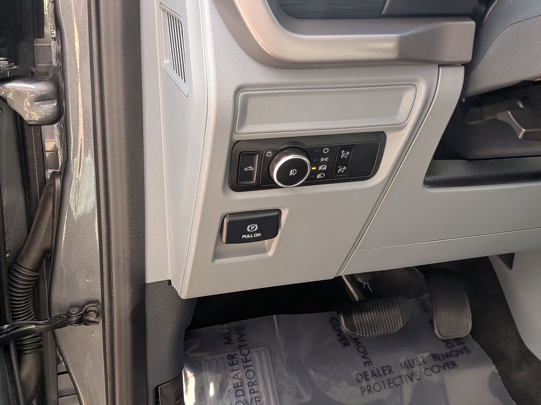 Used 2024 Ford F150 XLT w/ Mobile Office Package image 15