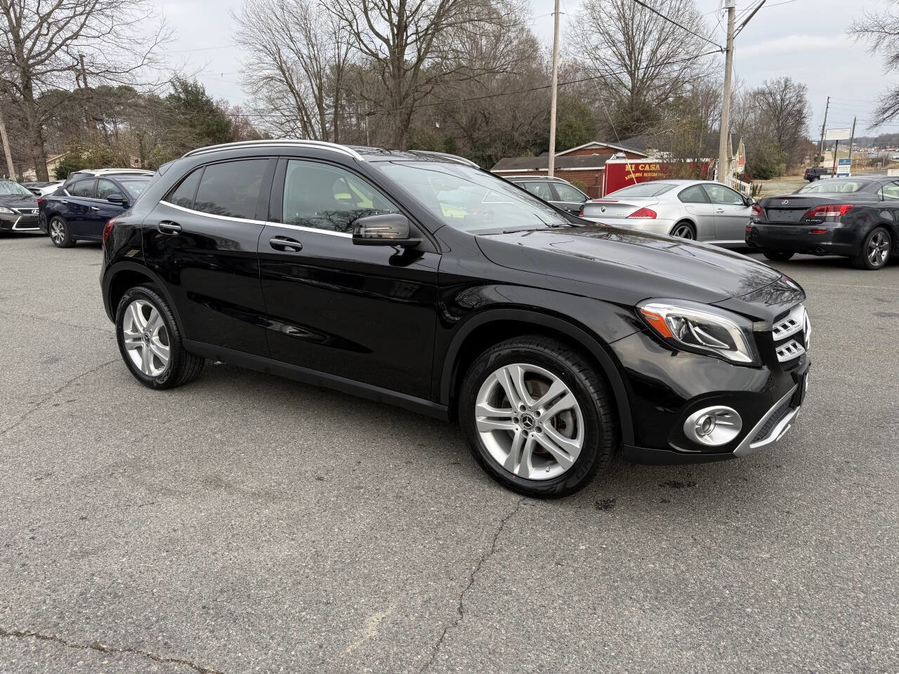 Used 2020 Mercedes-Benz GLA 250 4MATIC image 4