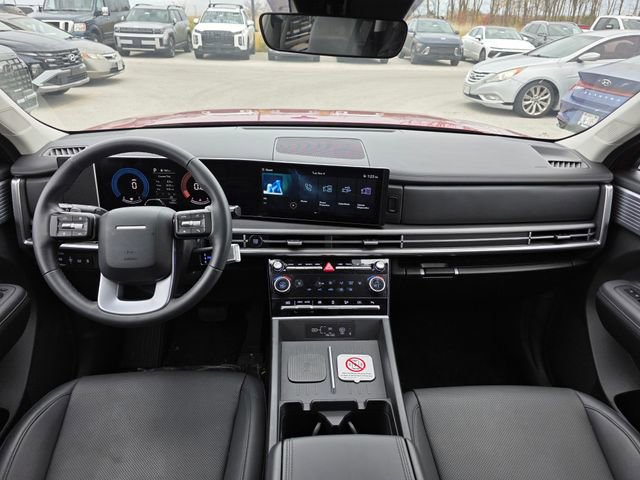 Certified 2025 Hyundai Santa Fe SEL image 12
