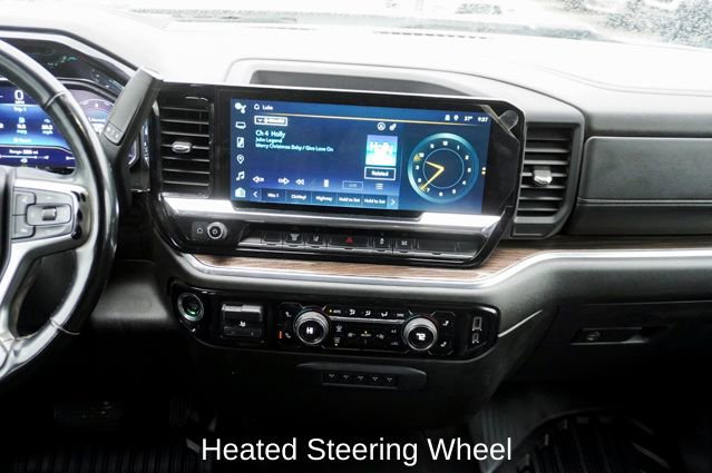 Used 2024 Chevrolet Silverado 3500 LT w/ Convenience Package image 11