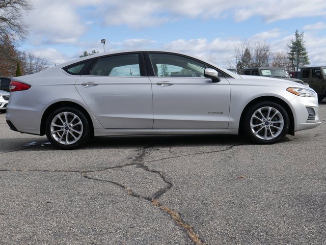 Used 2019 Ford Fusion SE image 7