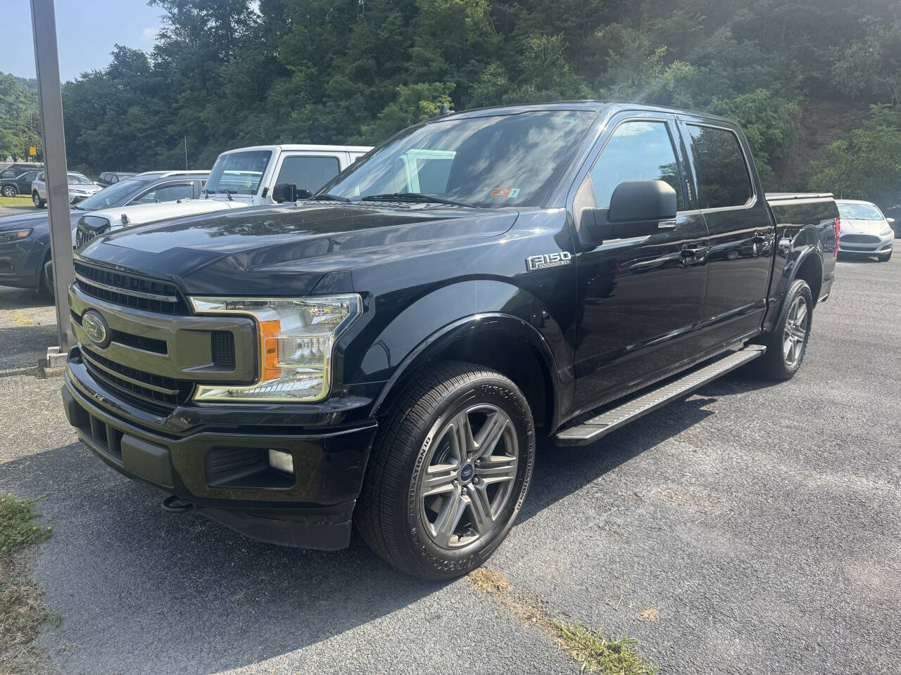 Used 2018 Ford F150 XLT w/ Equipment Group 302A Luxury image 1