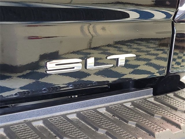 New 2026 GMC Sierra 2500 SLT w/ SLT Premium Package image 9