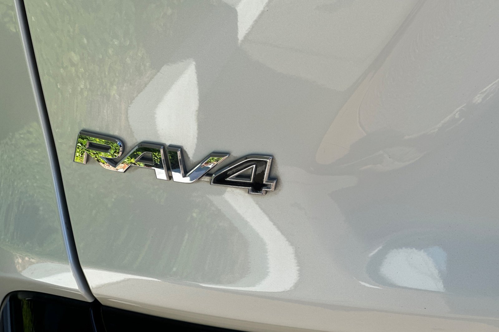 Used 2021 Toyota RAV4 XSE AWD/4WD image 21
