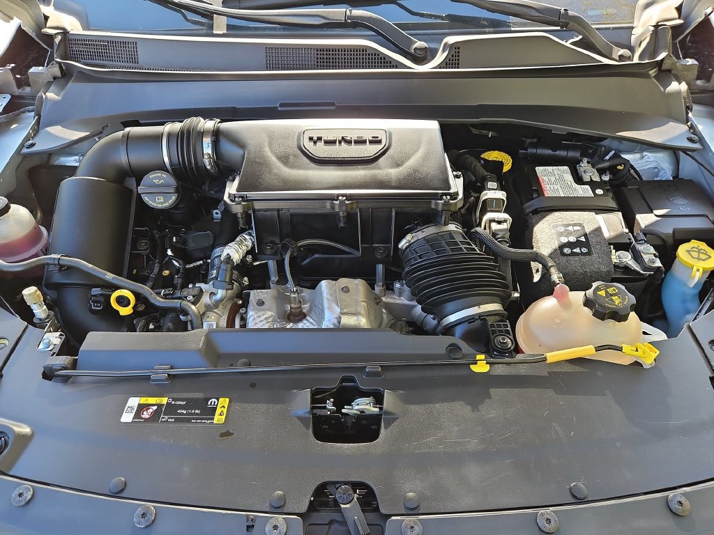 Used 2025 Jeep Compass Trailhawk AWD/4WD image 35