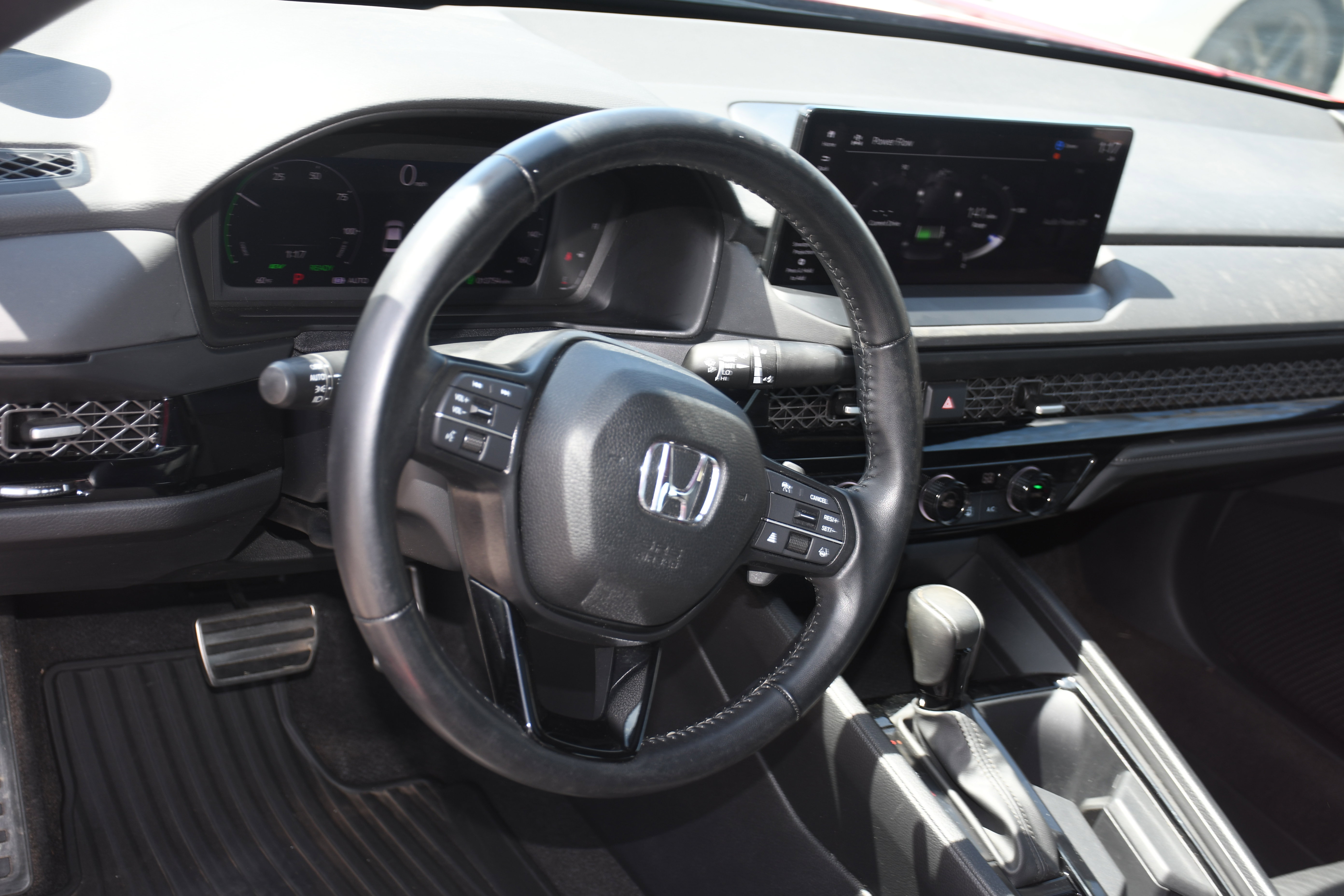 Used 2024 Honda Accord Sport image 9