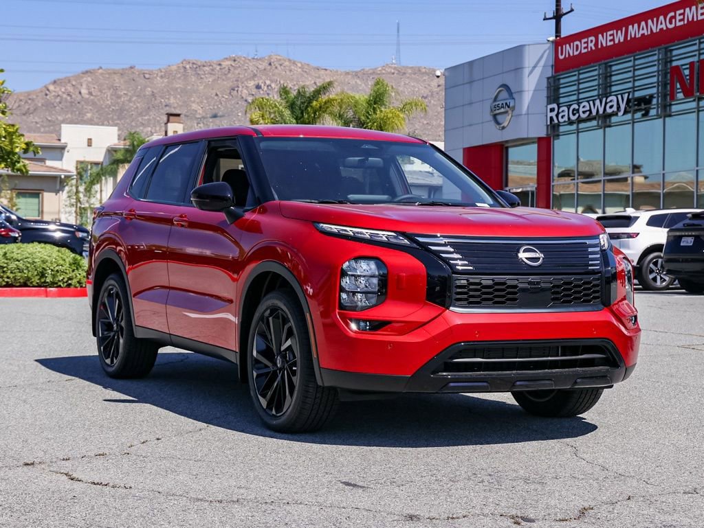 New 2026 Nissan Rogue SL AWD/4WD image 2