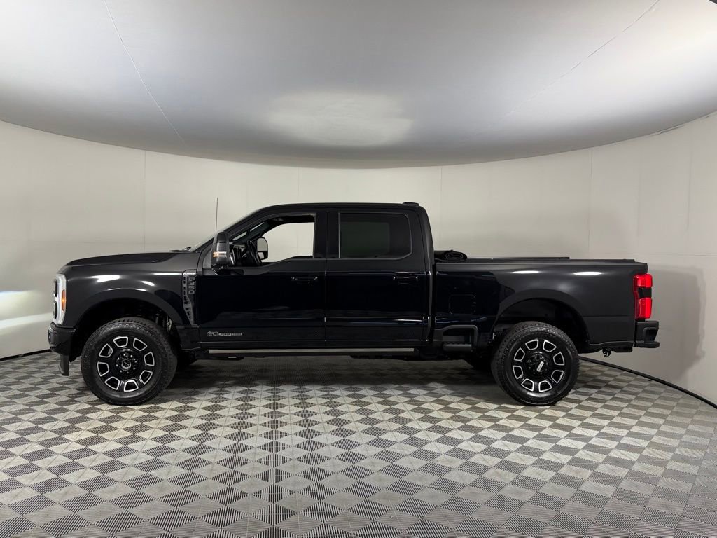 Used 2025 Ford F350 Platinum AWD/4WD image 8