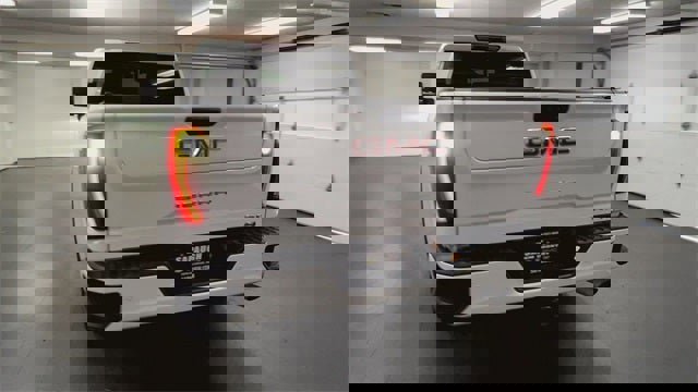 Certified 2024 GMC Sierra 2500 AT4 w/ AT4 Preferred Package image 38