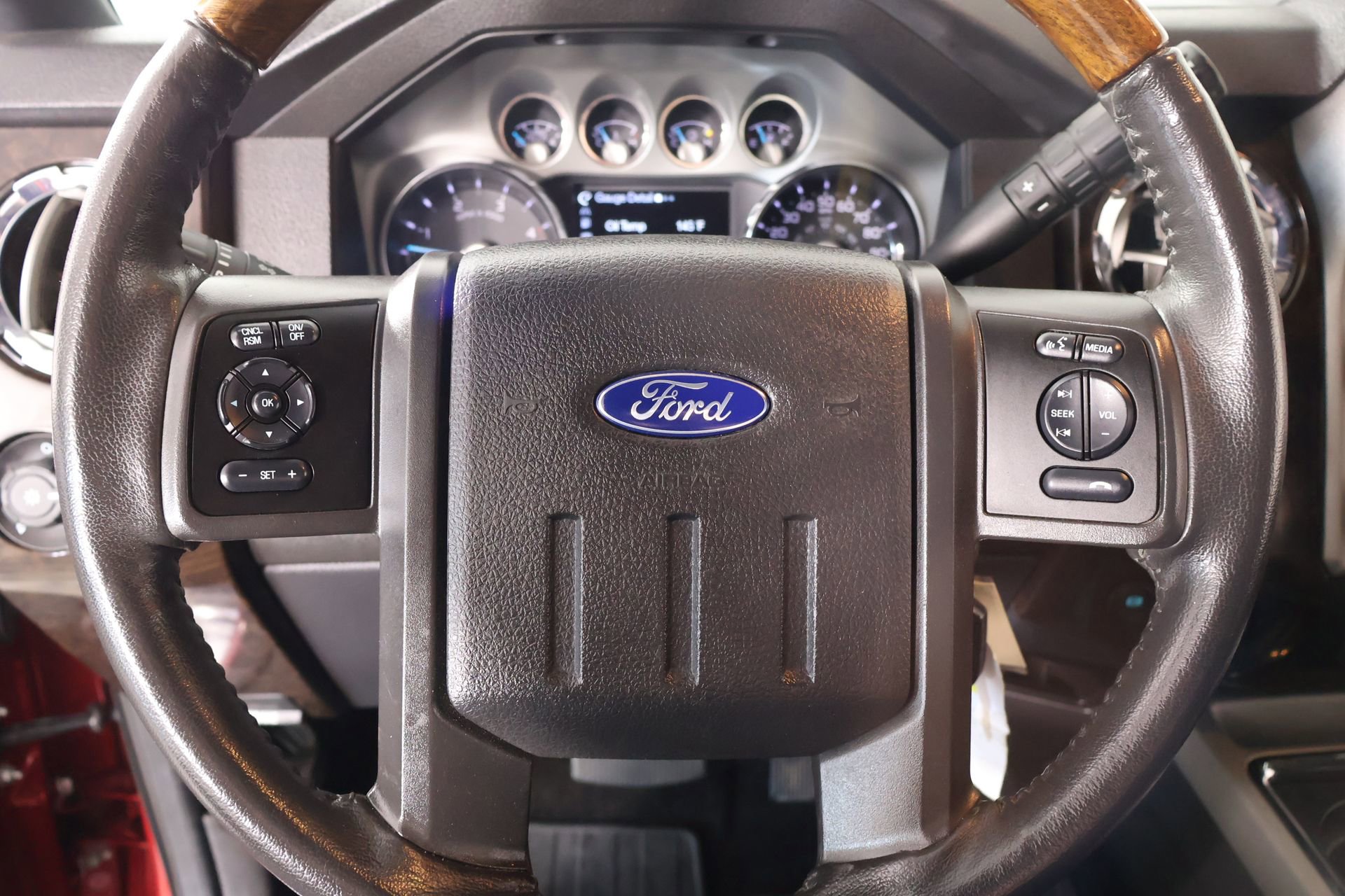 Used 2016 Ford F350 Platinum w/ Snow Plow Prep Package AWD/4WD image 3