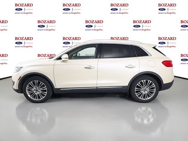 Used 2018 Lincoln MKX Reserve w/ Driver Assistance Package FWD image 5