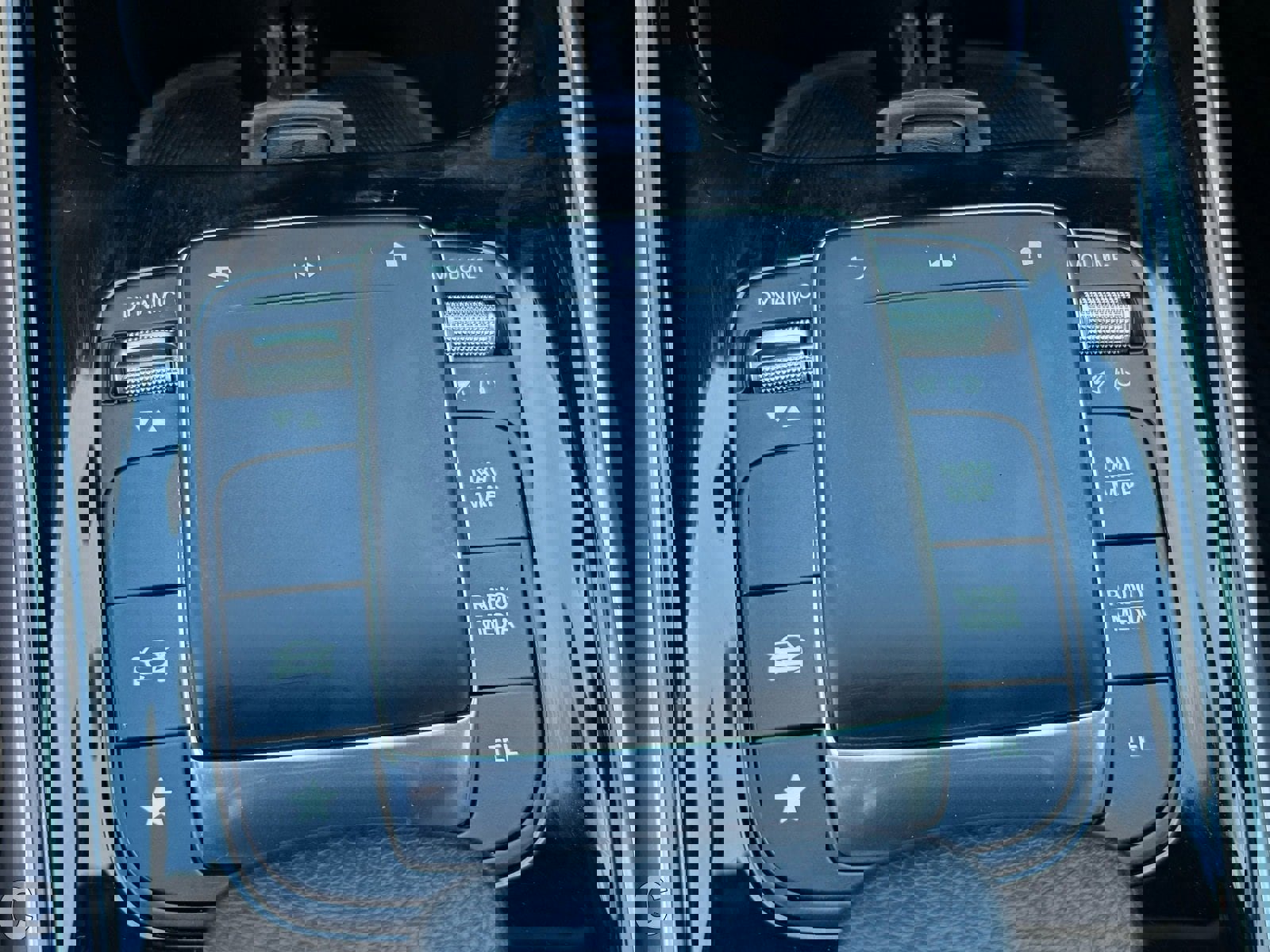 Used 2023 Mercedes-Benz GLB 250 image 22