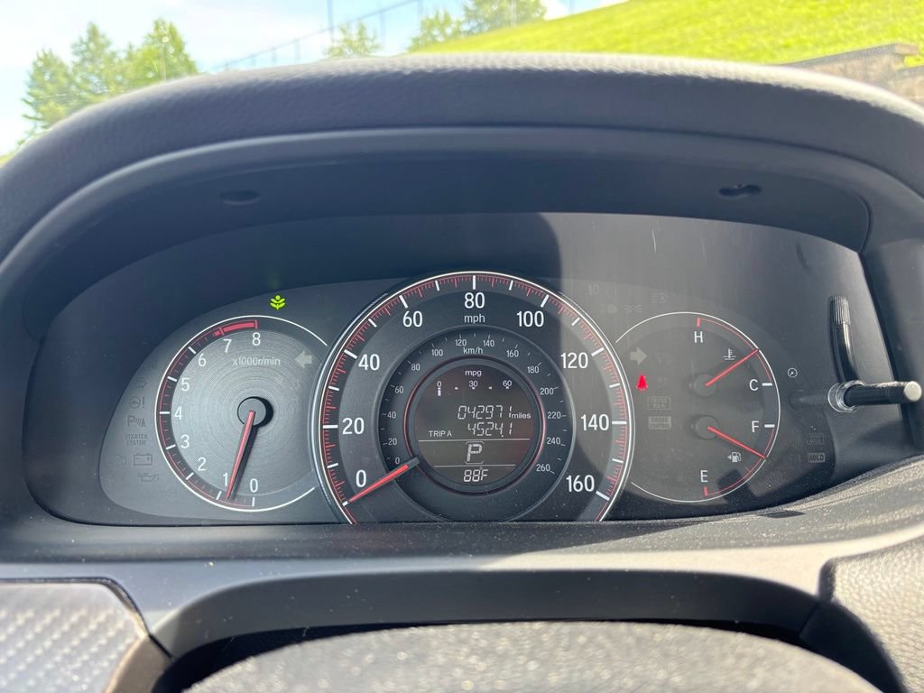Used 2016 Honda Accord Sport image 10