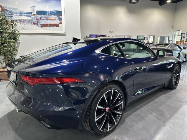Used 2015 Jaguar F-TYPE S RWD image 32