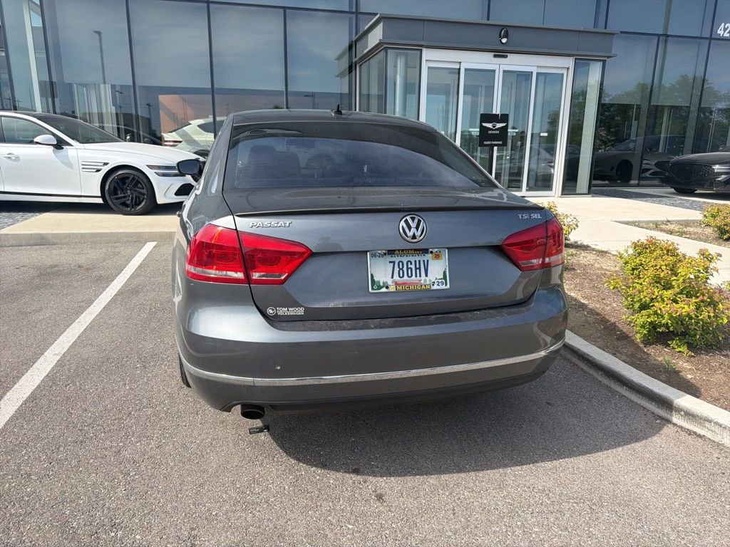 Used 2014 Volkswagen Passat 1.8T SEL Premium FWD image 11