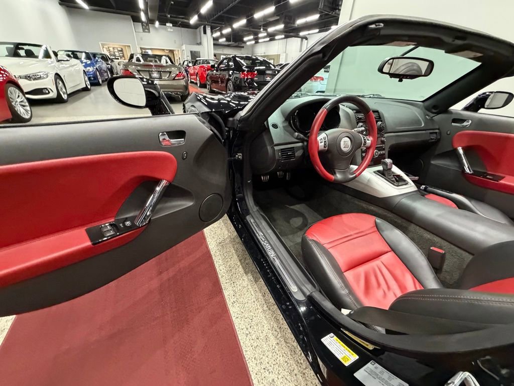 Used 2008 Saturn Sky Red Line RWD image 26