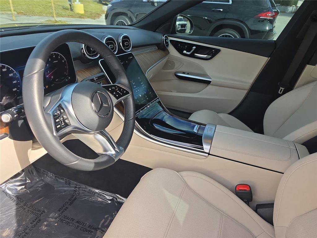 Used 2024 Mercedes-Benz C 300 Sedan image 16