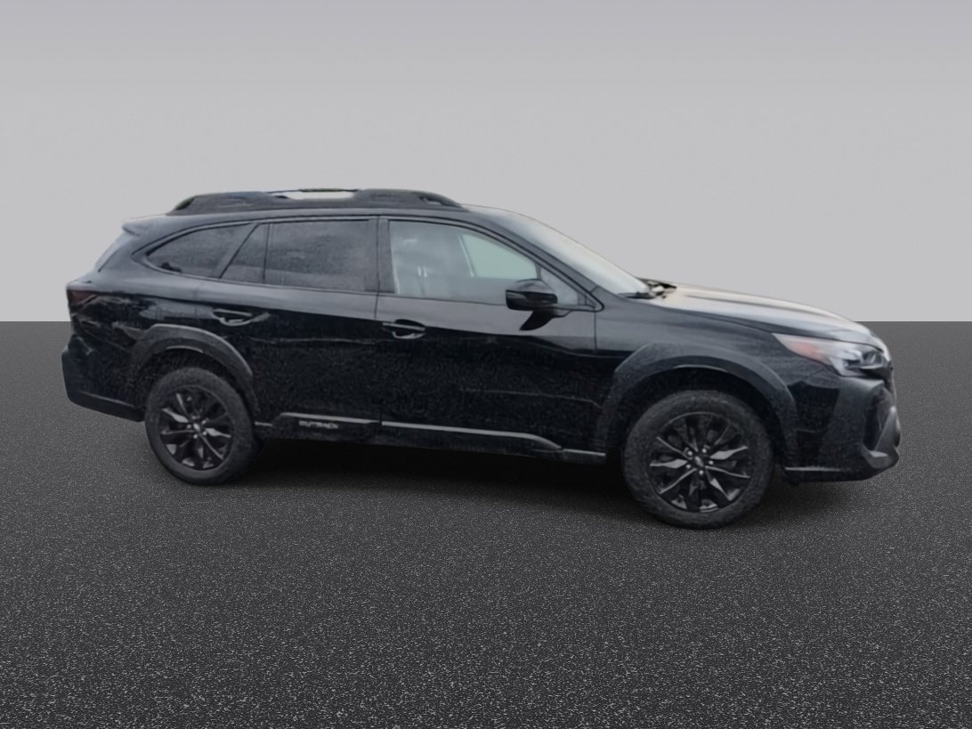 Used 2025 Subaru Outback Onyx Edition AWD/4WD image 10