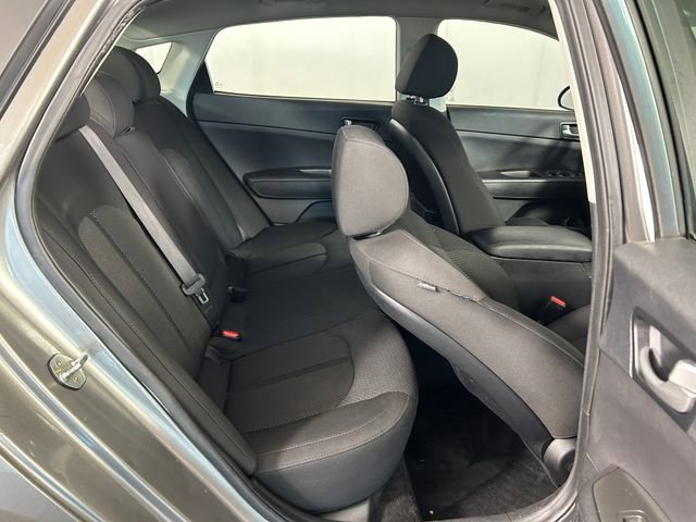 Used 2018 Kia Optima LX w/ 17" Alloy Wheels Package image 28
