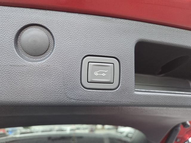 New 2026 Chevrolet Equinox RS w/ Convenience Package III FWD image 19