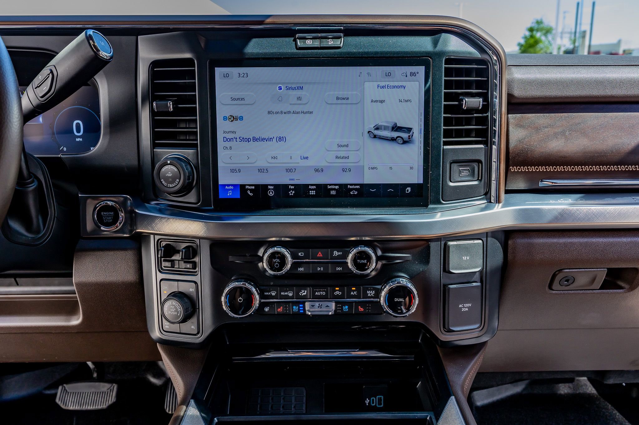 Used 2026 Ford F250 King Ranch w/ Tremor Off-Road Package image 24