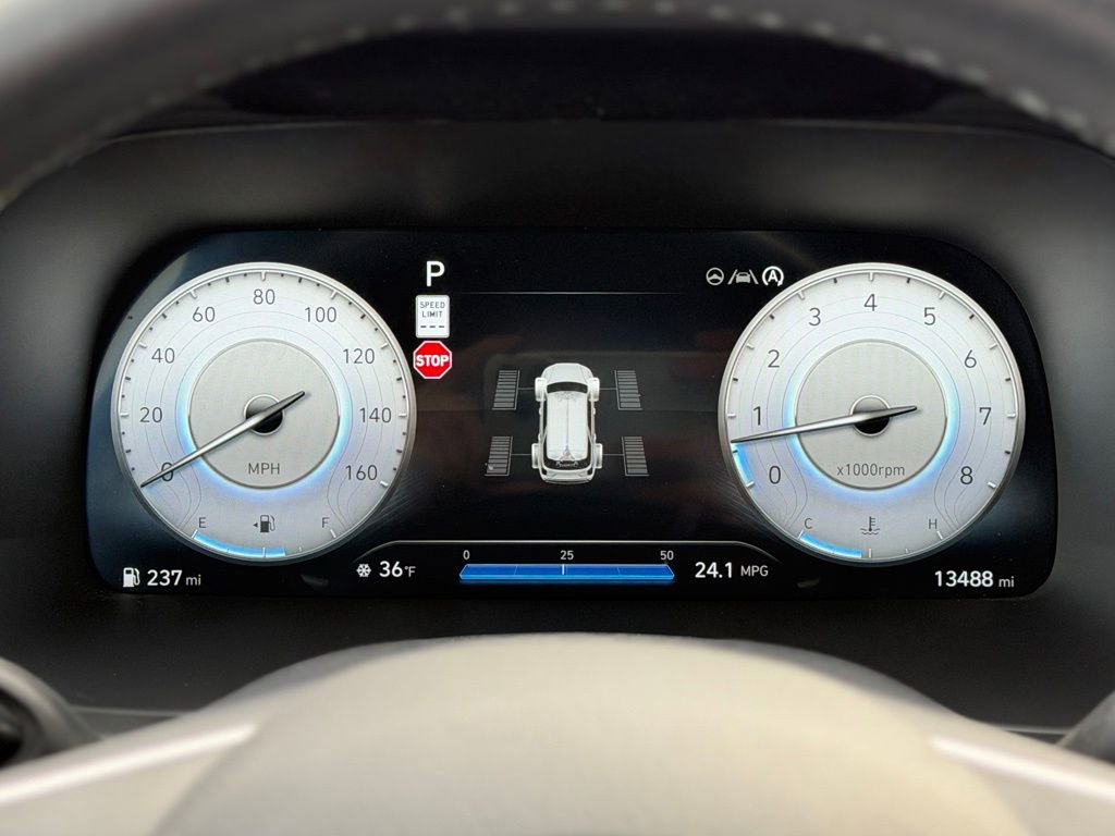 Used 2025 Hyundai Palisade Calligraphy image 21