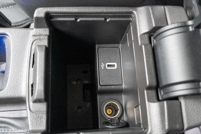Used 2017 Ford Focus Titanium FWD image 65