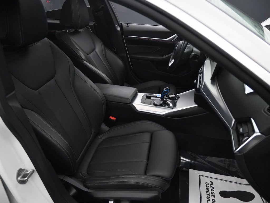 Used 2022 BMW i4 eDrive40 w/ Premium Package image 37