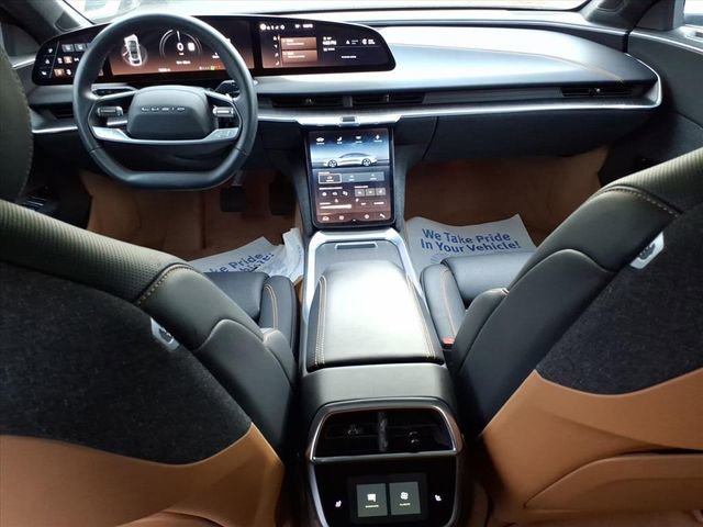 Used 2023 Lucid Air Touring image 11