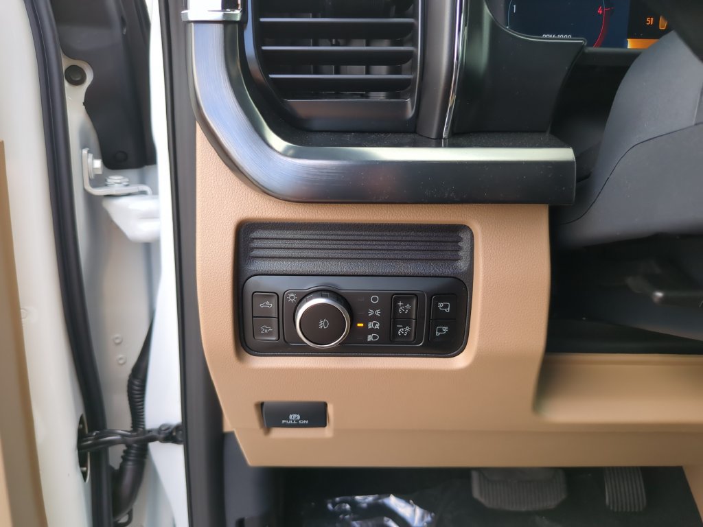 New 2027 Ford F350 Lariat w/ Black Appearance Package AWD/4WD image 29