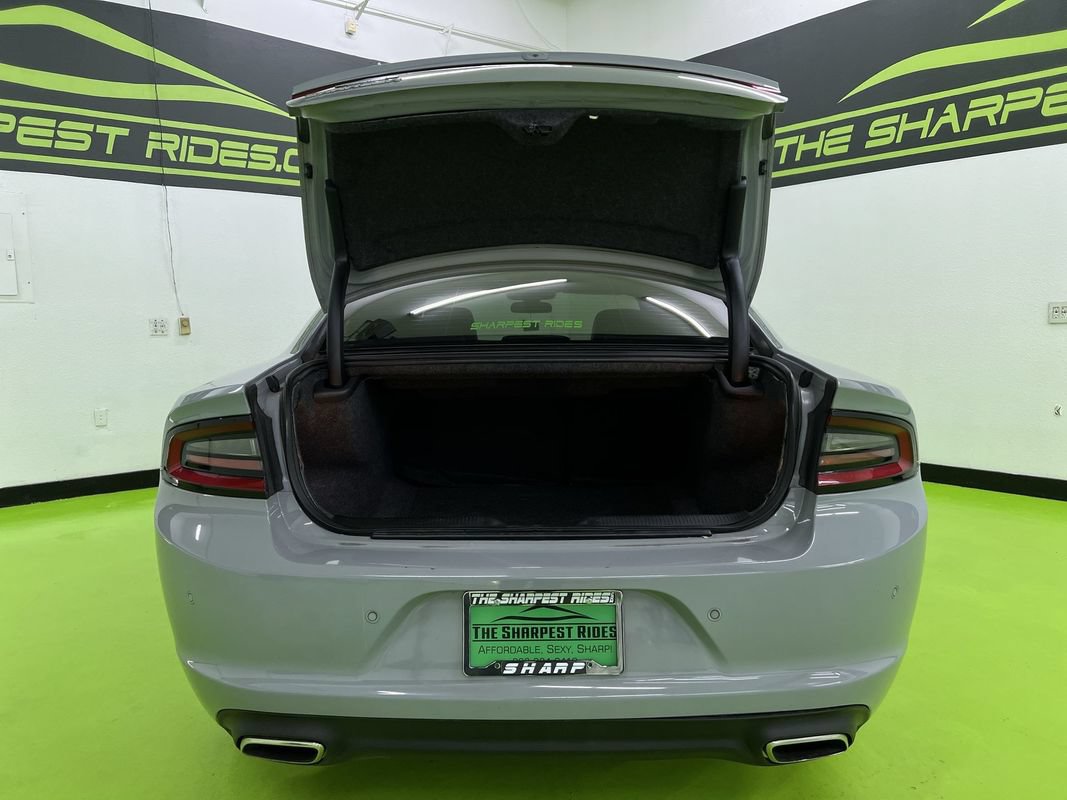 Used 2021 Dodge Charger SXT w/ Leather Interior Group RWD image 9