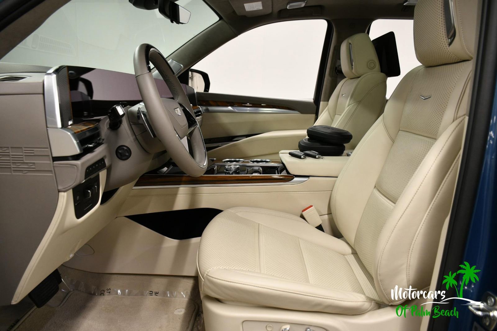 Used 2025 Cadillac Escalade Sport Platinum AWD/4WD image 29