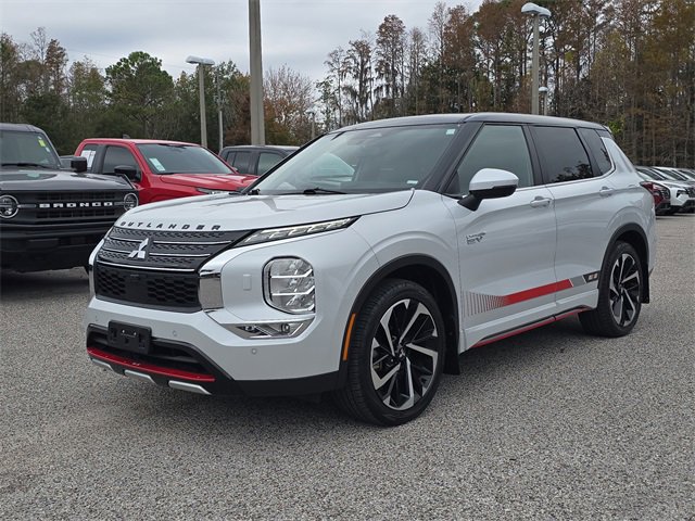 Used 2024 Mitsubishi Outlander Ralliart image 4