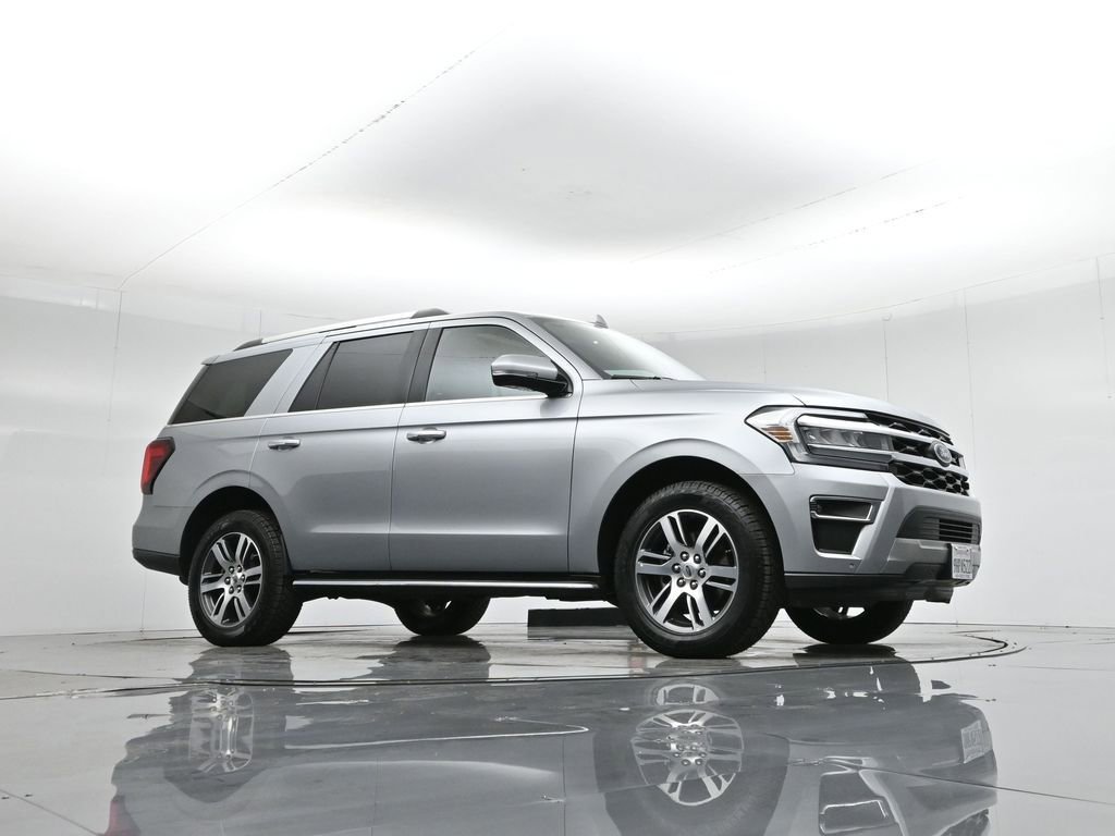 Certified 2023 Ford Expedition Limited image 4