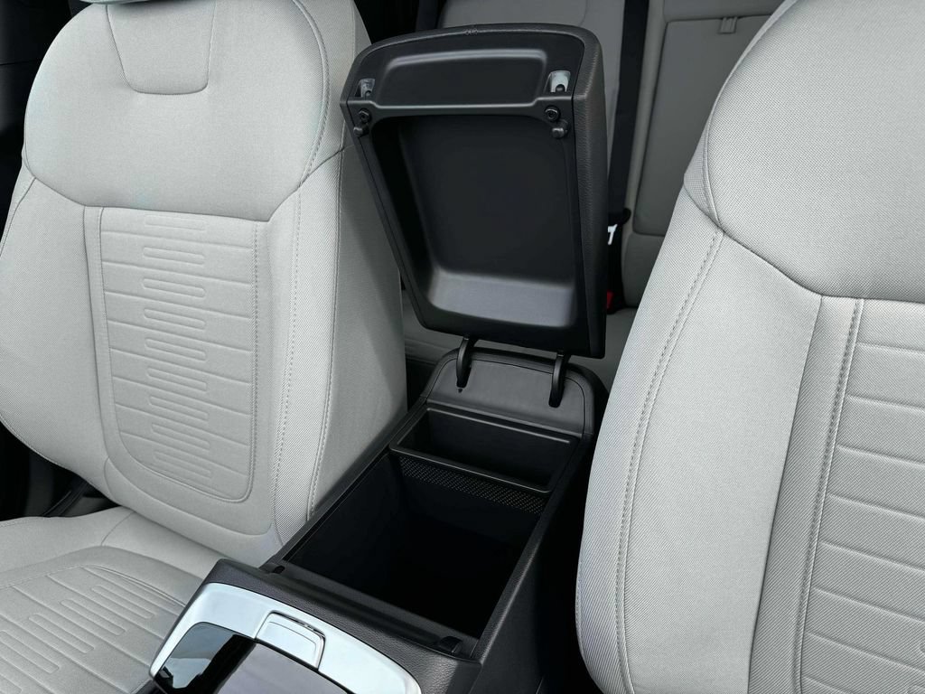New 2026 Hyundai Santa Cruz SE FWD image 18