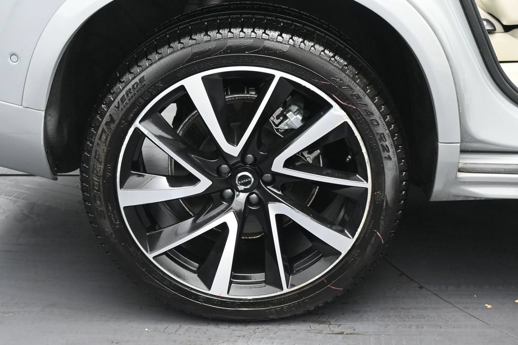 Used 2025 Volvo XC90 B5 Plus w/ Protection Package AWD/4WD image 33