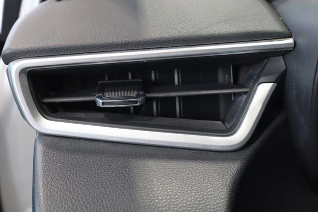 Used 2020 Toyota Corolla SE image 25