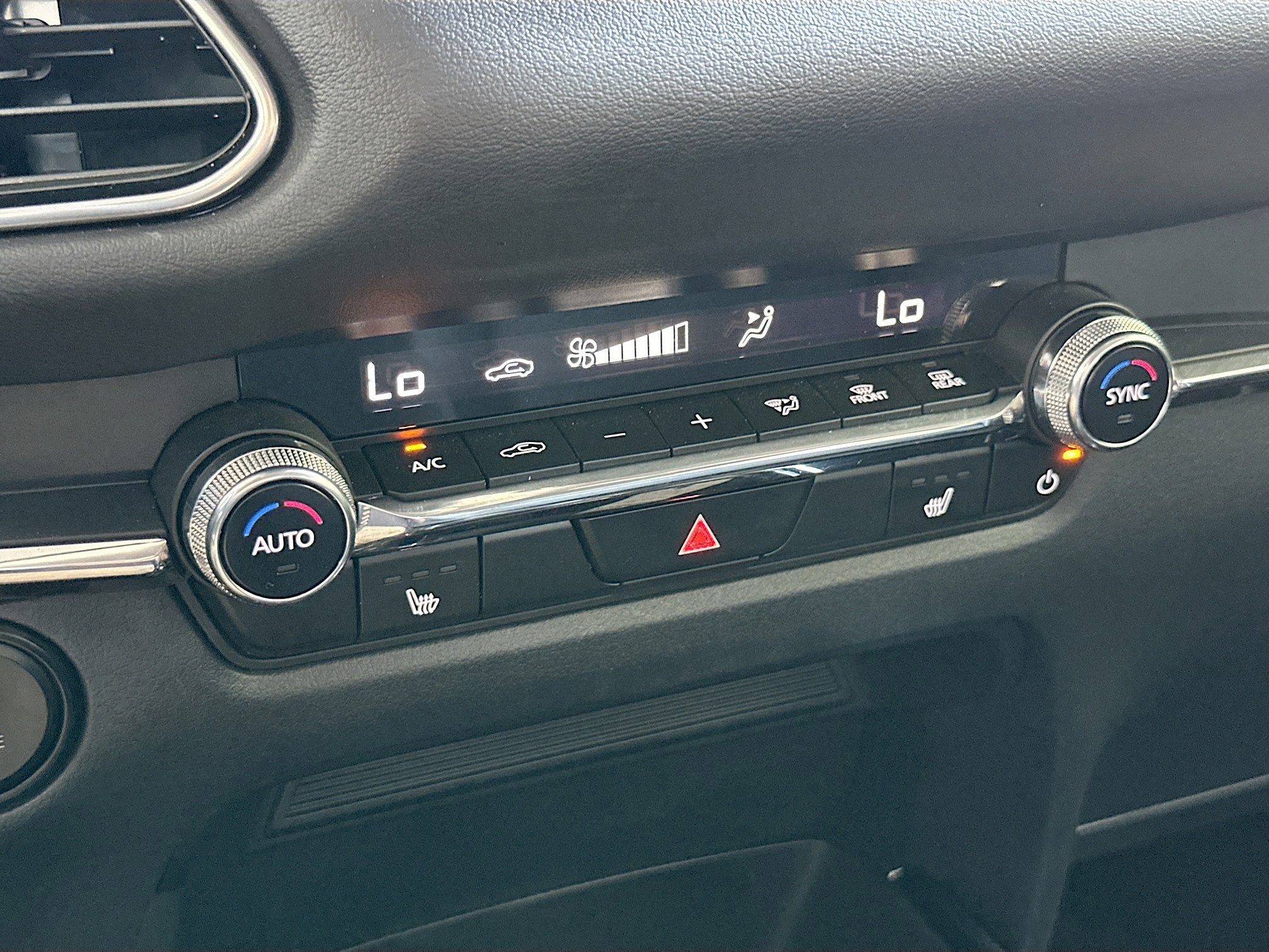 Used 2024 MAZDA CX-30 AWD 2.5 S w/ Preferred Package image 15