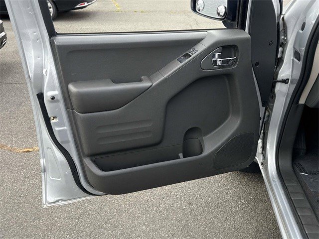 Used 2020 Nissan Frontier S image 13