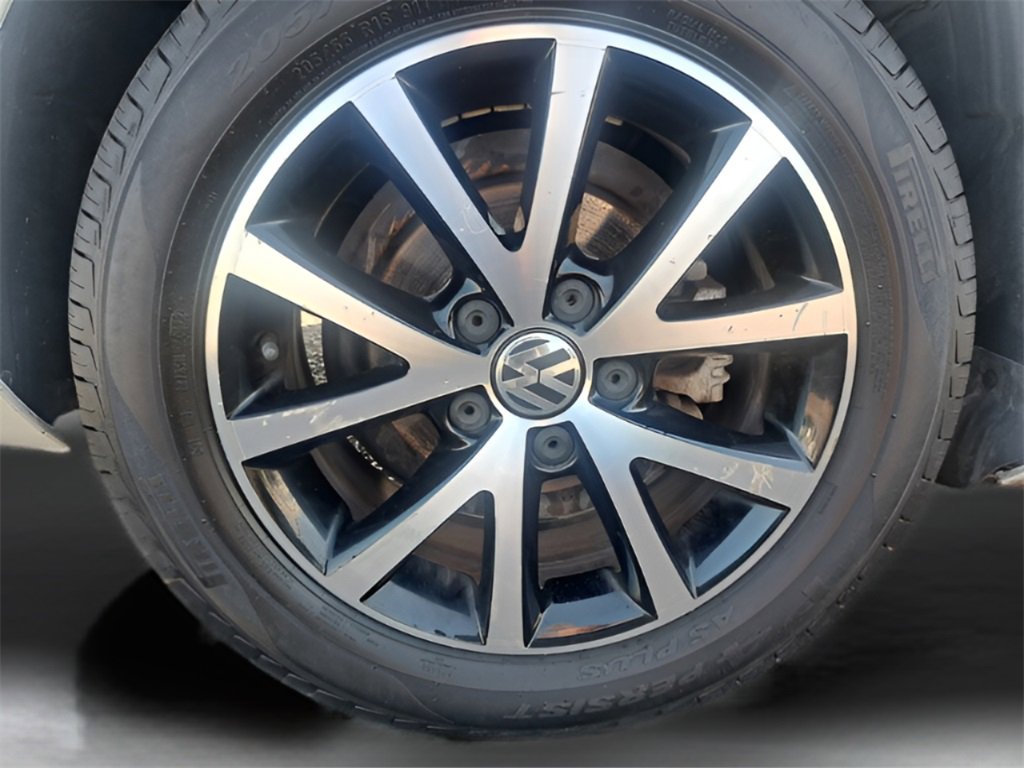 Used 2017 Volkswagen Jetta SE image 25