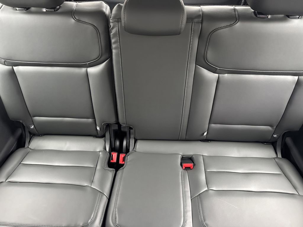 New 2026 Ford Expedition Max Active RWD image 25