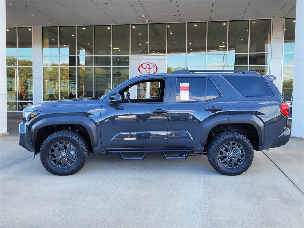 New 2025 Toyota 4Runner SR5 image 4