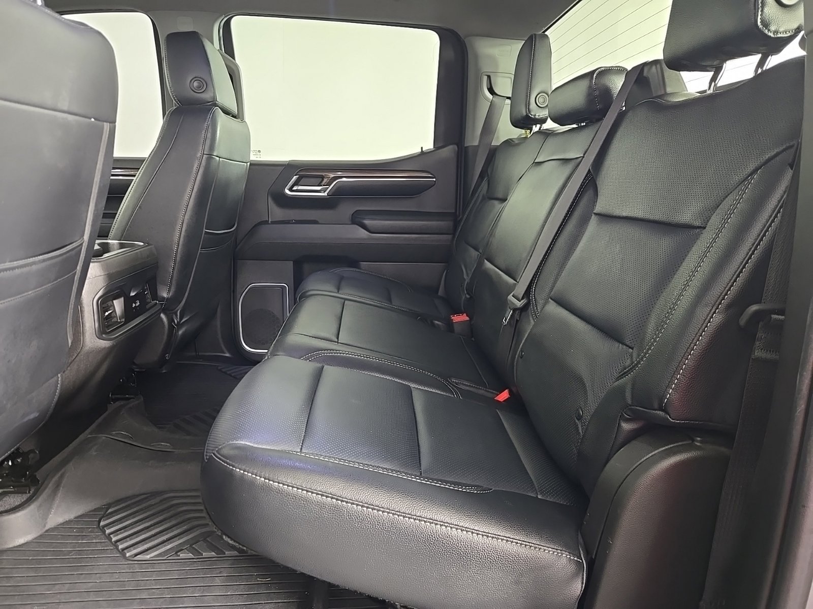 Used 2023 Chevrolet Silverado 1500 RST AWD/4WD image 12