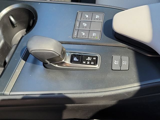 New 2026 Lexus UX 300h AWD image 29
