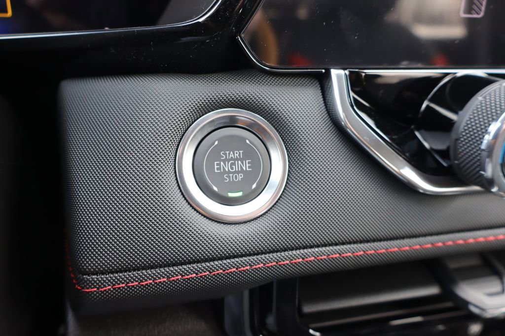 New 2026 Chevrolet Colorado Z71 w/ Midnight Edition image 18